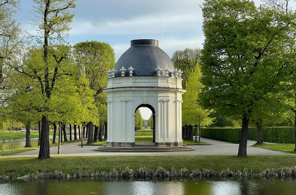 Freianlagen von SPALINK-SIEVERS LandschaftsArchitekten in Hannover