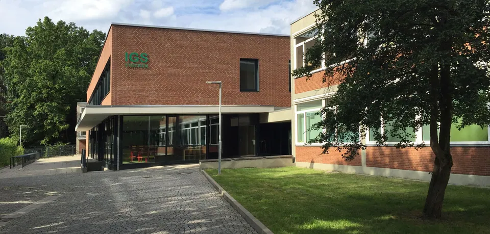 IGS Stöcken, Hannover – Schulhöfe / Schulgärten, Foto 1
