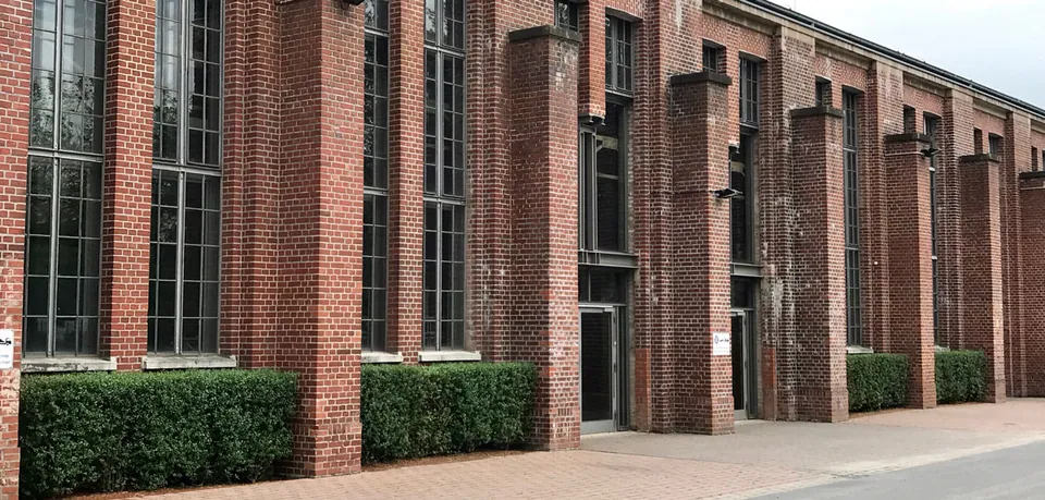 Lokhalle, Göttingen – Außenanlagen an denkmalgeschützten Gebäuden, Foto 3