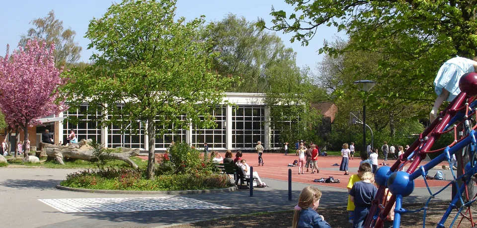 GS Köllnbringweg, Hemmingen – Schulhöfe / Schulgärten, Foto 1