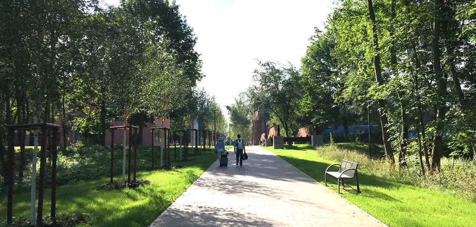 Lokhalle, Göttingen – Außenanlagen an denkmalgeschützten Gebäuden, Foto 5