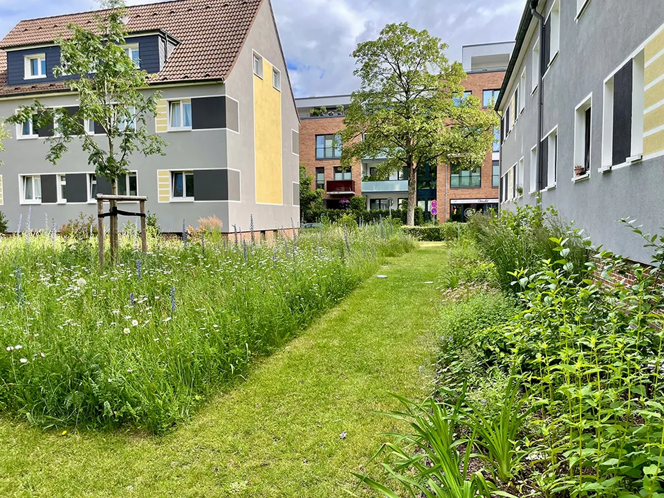 Ladenbecker Furtweg 6/8 und Dünenweg 21 – 25 – Freianlagen im Geschosswohnungsbau, Foto 4