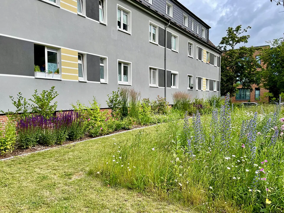 Ladenbecker Furtweg 6/8 und Dünenweg 21 – 25 – Freianlagen im Geschosswohnungsbau, Foto 6