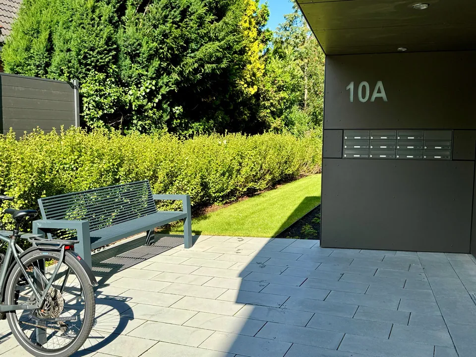 NEUBAU EINES WOHNGEBÄUDES MIT ELF WOHNUNGEN – Freianlagen im Geschosswohnungsbau, Foto 4